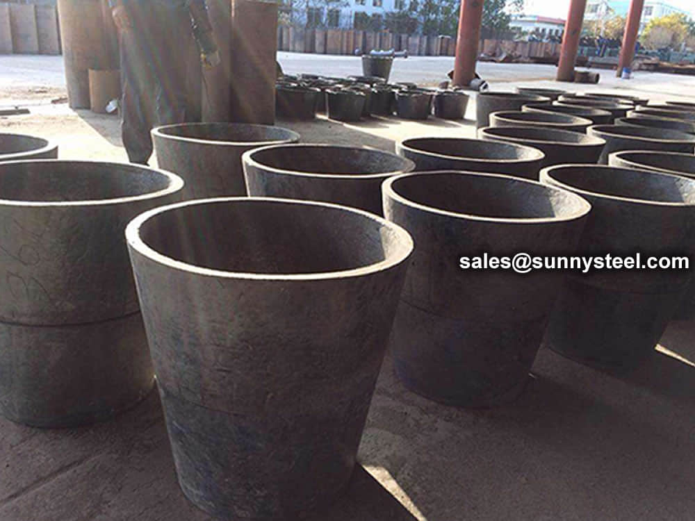 Cast basalt pipe reducer