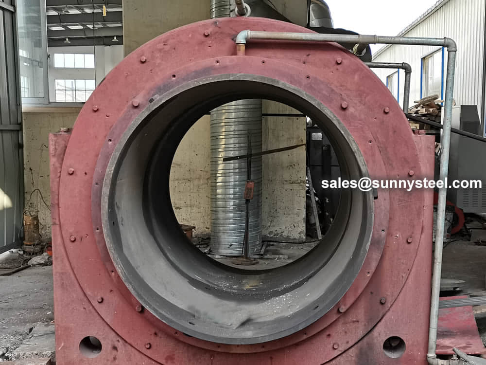 SHS machine for large diameter ceramic lined pipe